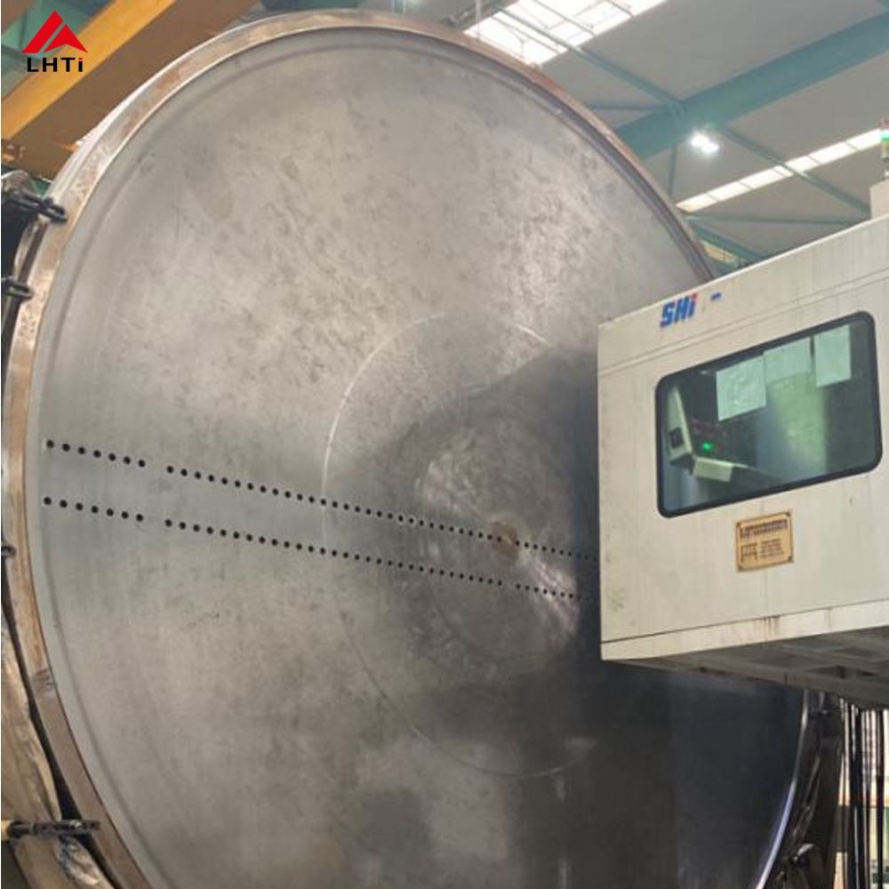 Titanium tube sheet (2)