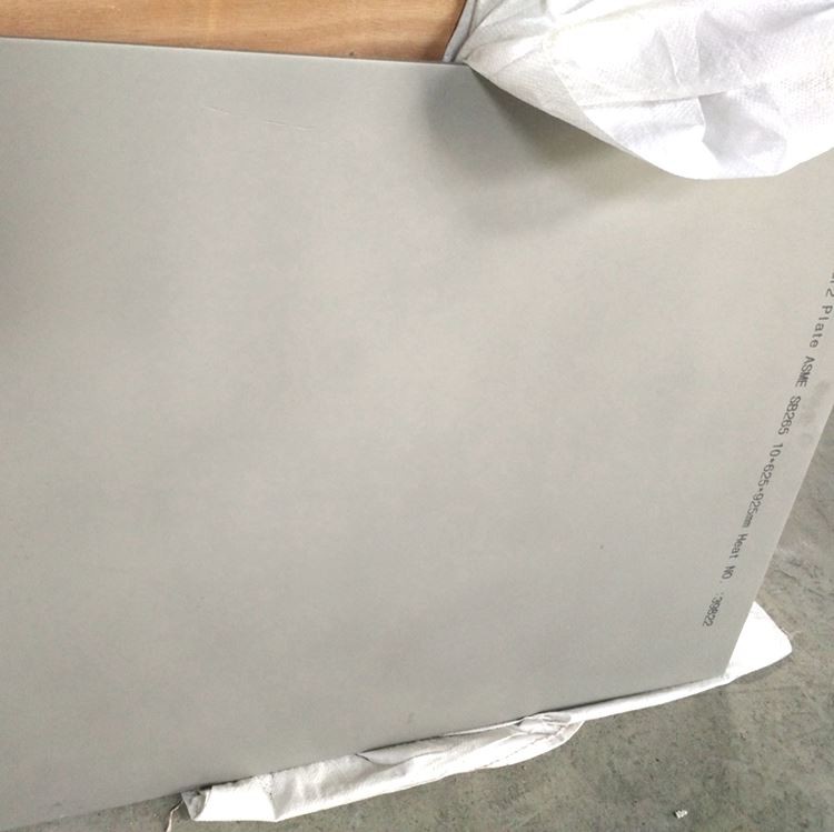 titanium sheet (104)